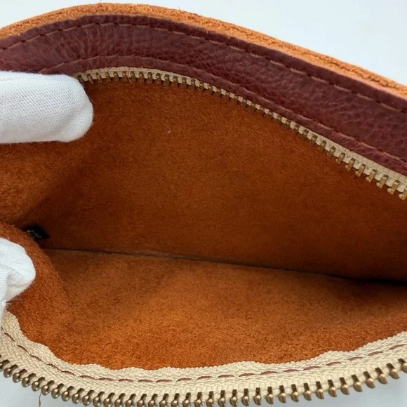 Portland Leather Adriana Pouch - Picture 5 of 5